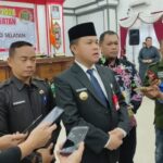 Pj-Bupati-Barsel-Pemkab-Barsel-Tingkatkan-Beasiswa-dan-Bersiap-Susun-APBD-2025-860x483